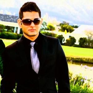 Meet your Posher, Alex